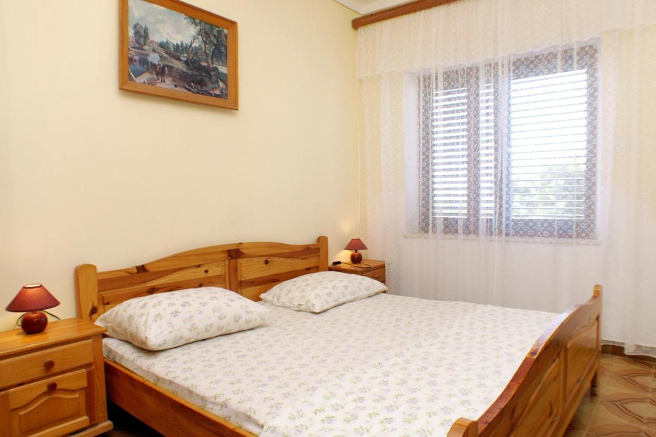 Apartments With A Parking Space Zavalatica, Korcula - 4453 외부 사진