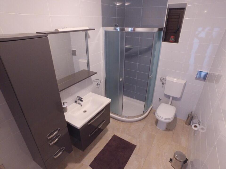 Apartments With A Parking Space Zavalatica, Korcula - 4453 외부 사진